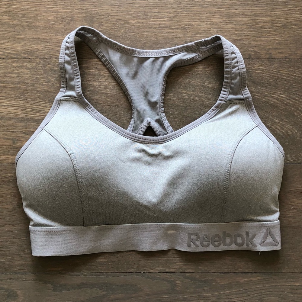 EUC Reebok sports bra, size M
